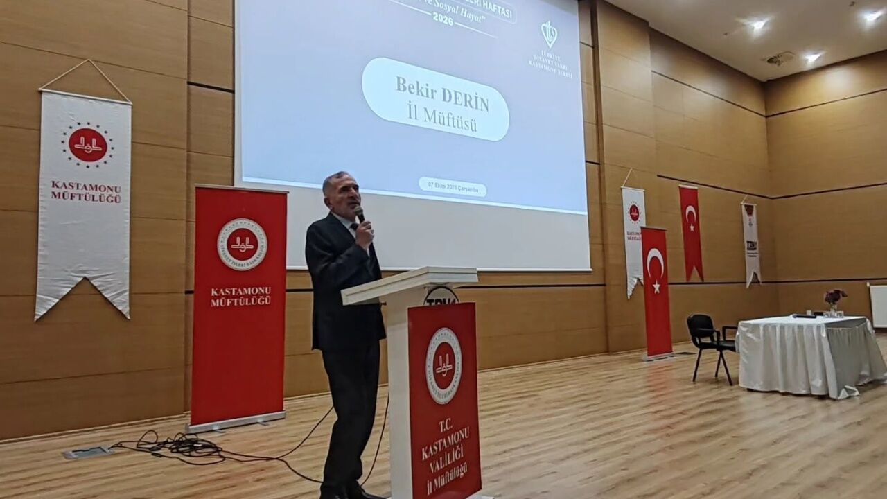 Kastamonu’da “Cami Ve Sosyal Hayat” Konferansı Düzenlendi 1
