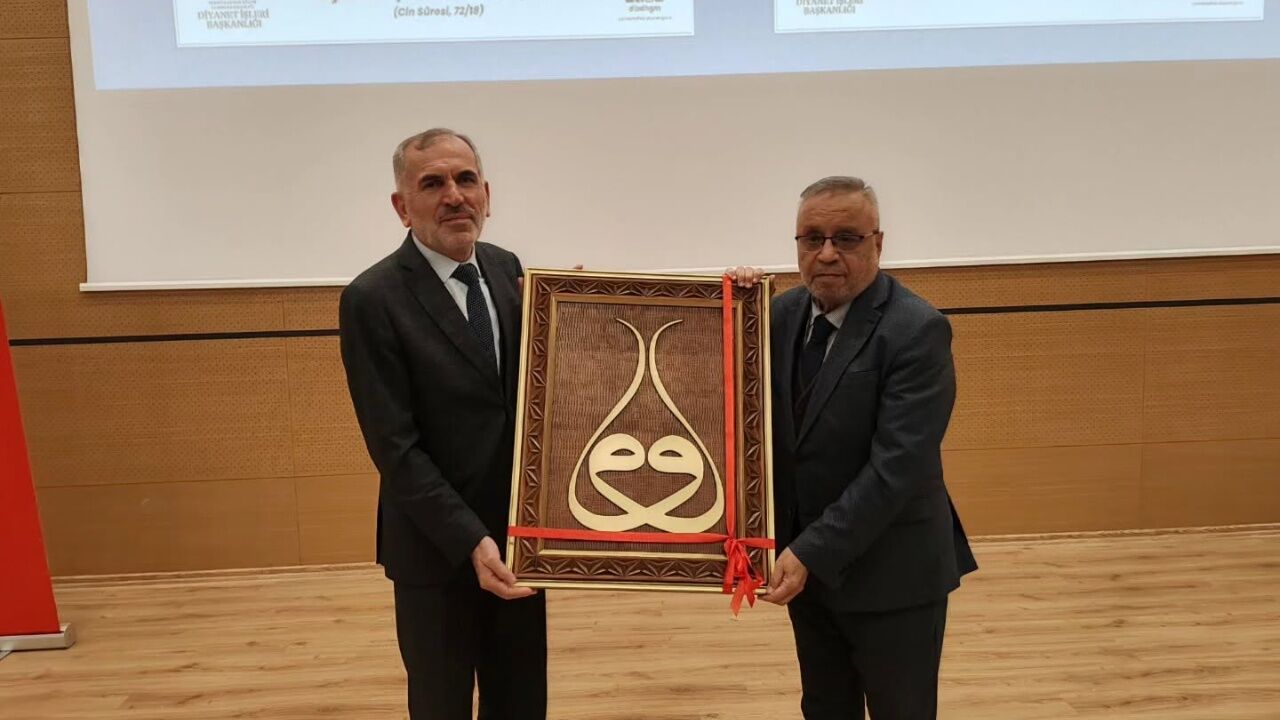 Kastamonu’da “Cami Ve Sosyal Hayat” Konferansı Düzenlendi 3