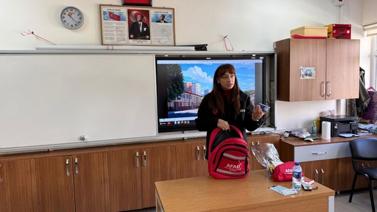 Kastamonu’da Çocuklara Afet Bilinci Aşılanıyor (2)