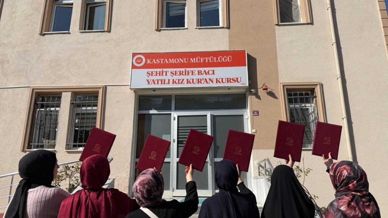 Kastamonu’da Genç Hafızların Büyük Sevinci