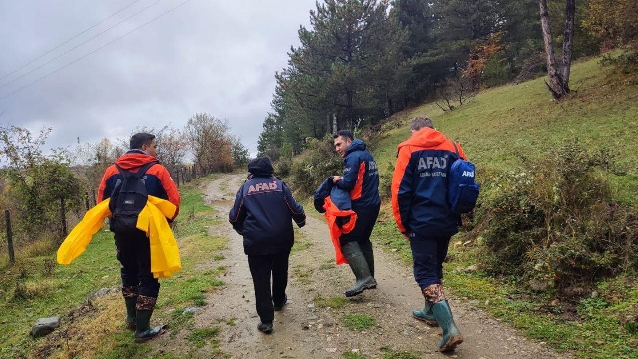 Kastamonu’da Mantar Ararken Kaybolmuştu Aramalar Sabah Sonuç Verdi (2)