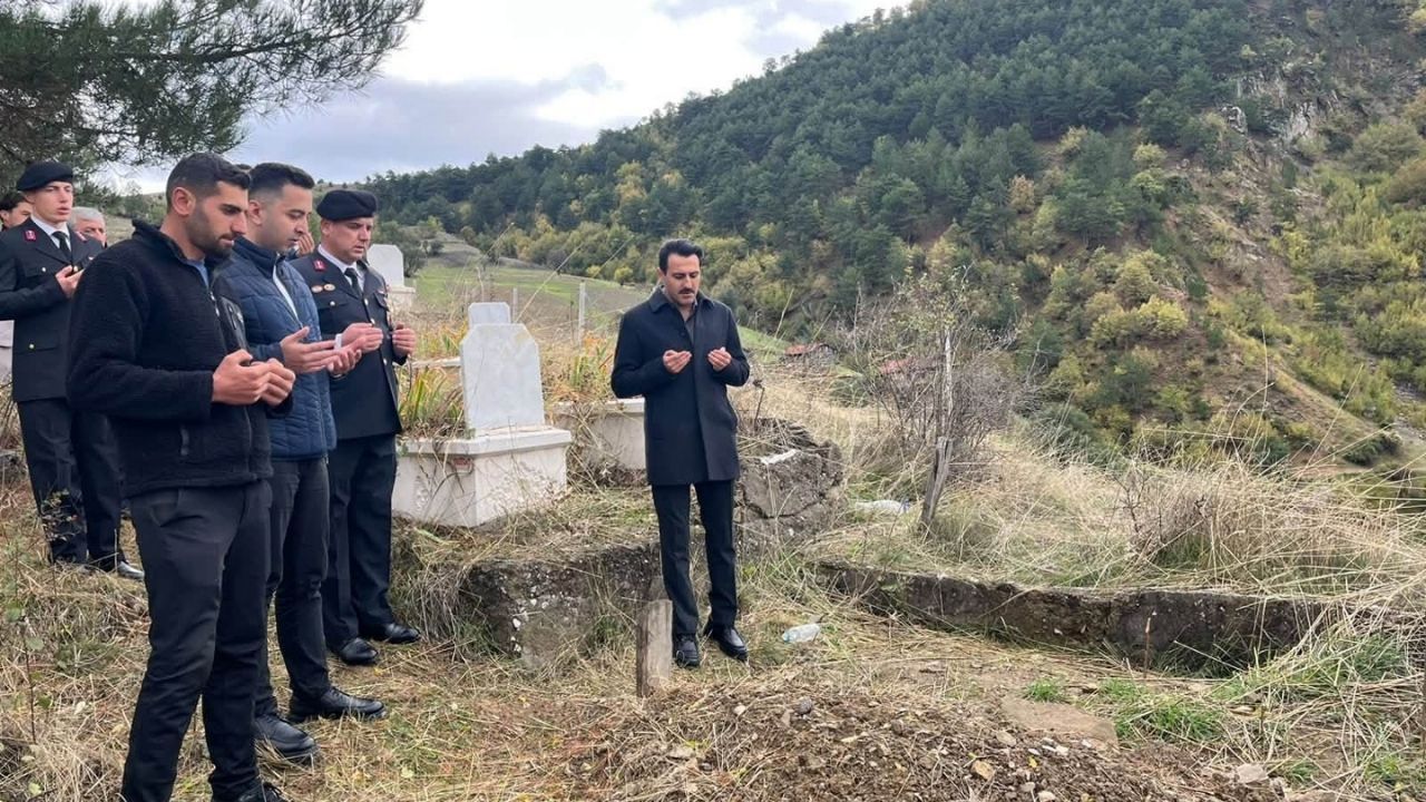 Kastamonu'da Şehitlerimize Vefa Dualarla Anıldılar (4)