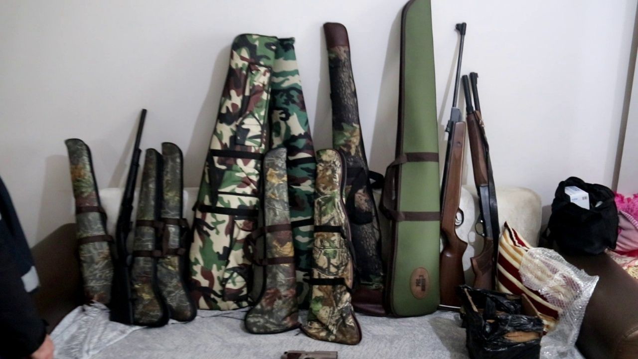Komşu Illerde Kaçak Silah Operasyonu! Cephanelik Ele Geçirildi 2