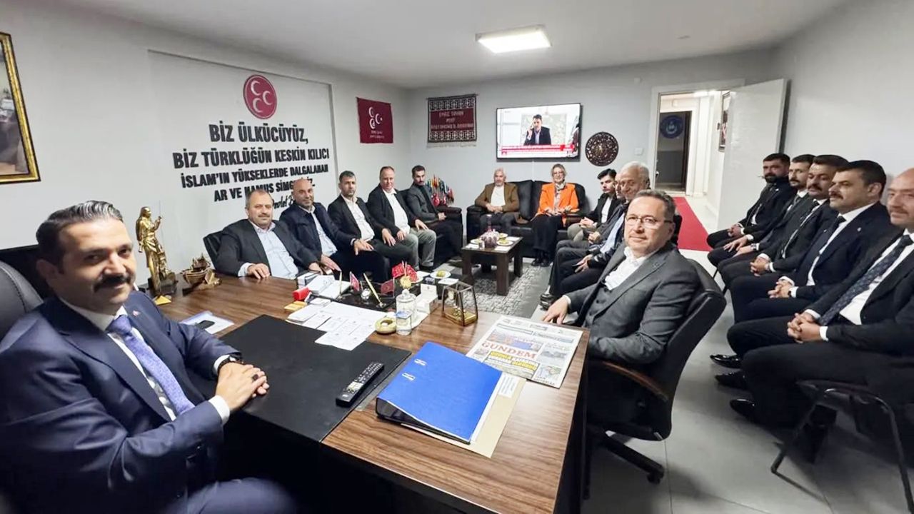 Mhp'ye Ak Partiden Ziyaret (1)