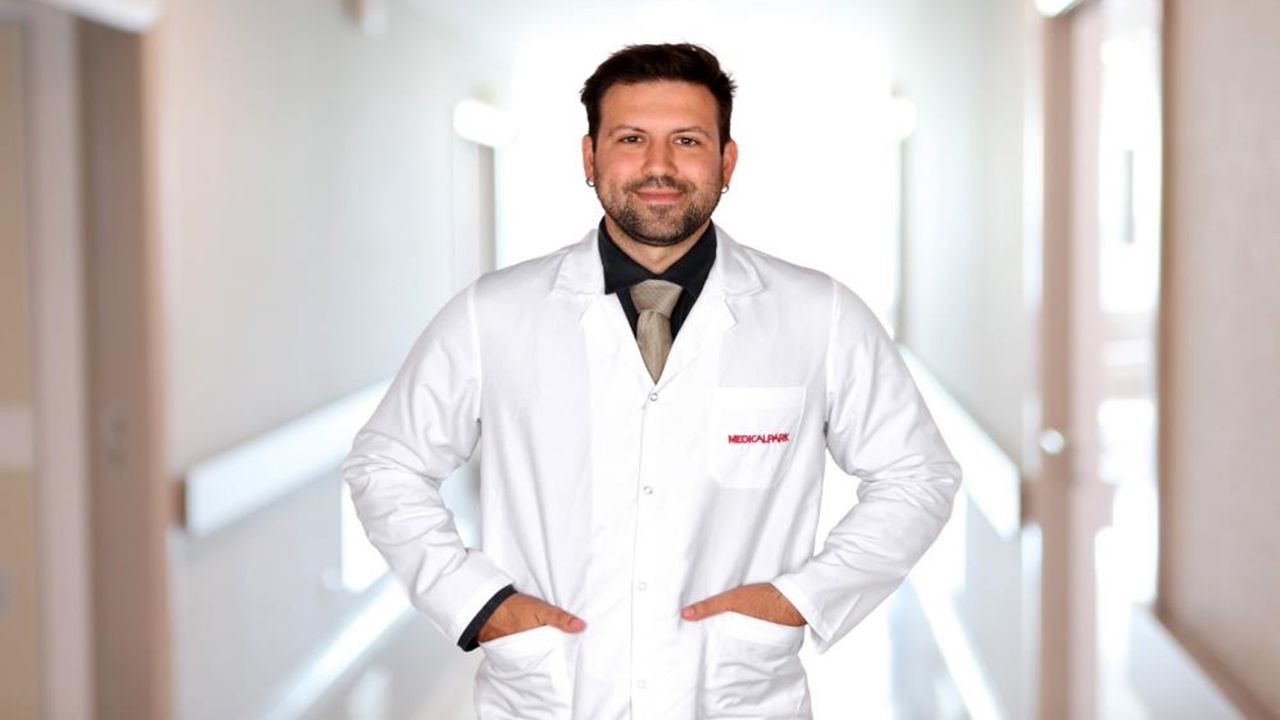 Op. Dr. Emre Oymak