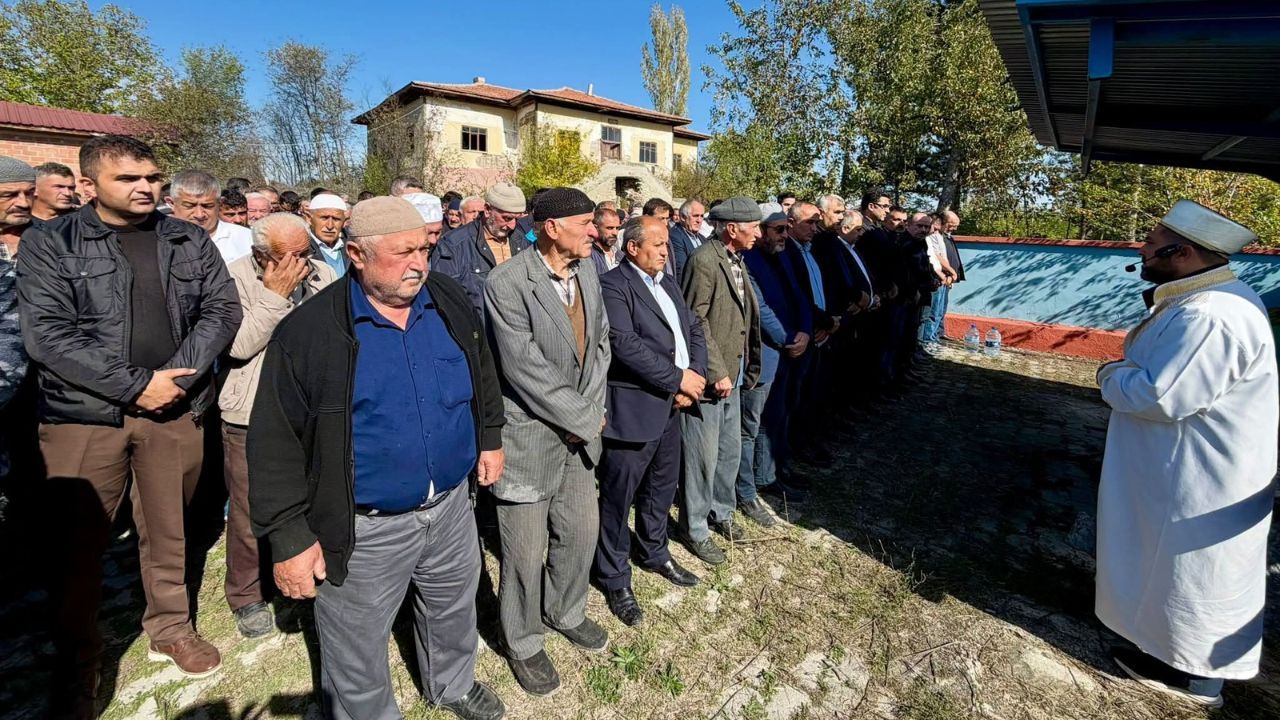 Pakize Soy Halil Uluay (2)