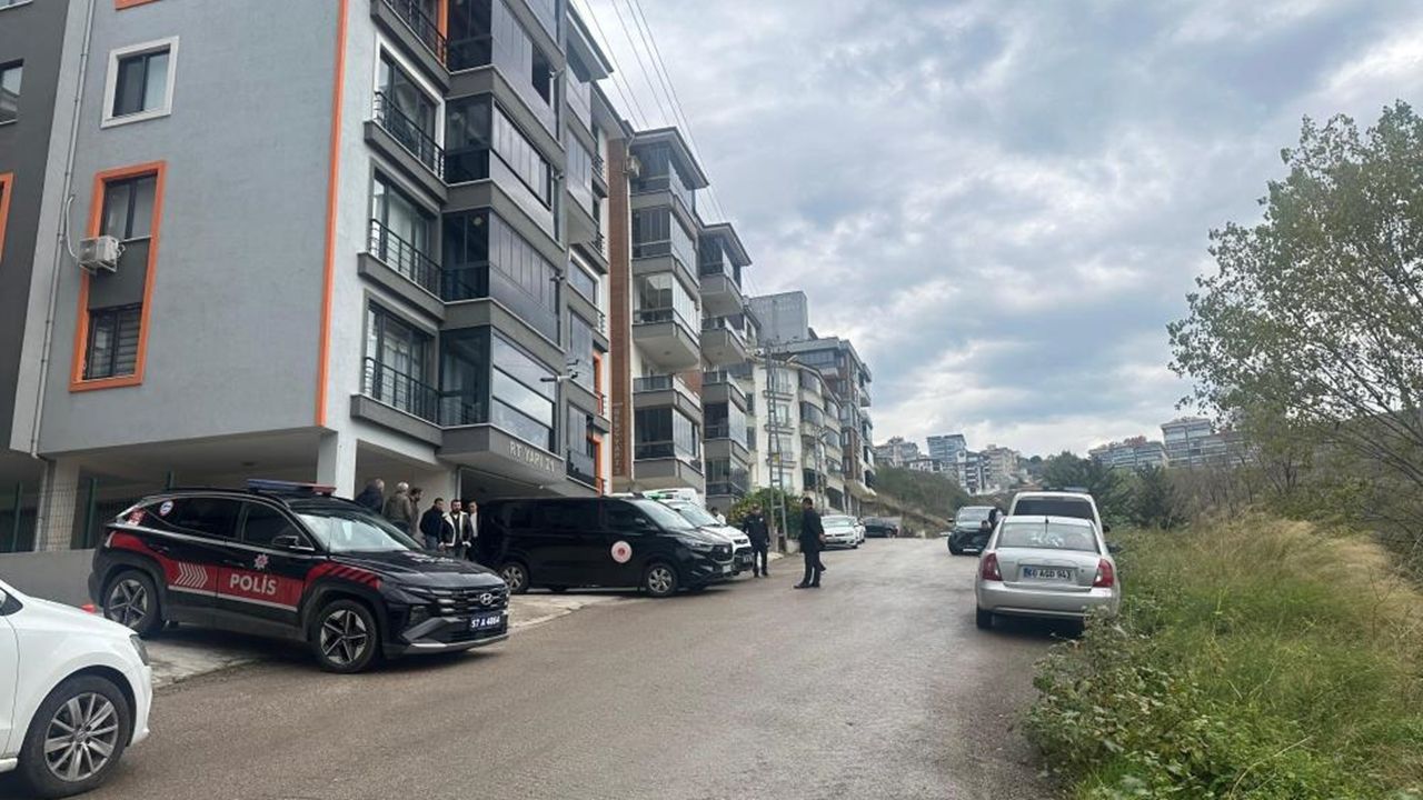 Polis Evinde Cansız Halde Bulundu (2)