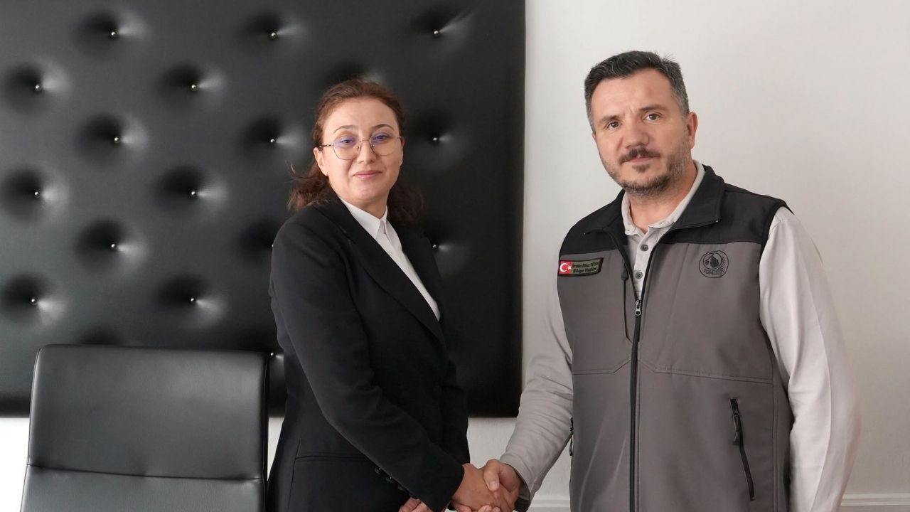 Refiye Akca (2)
