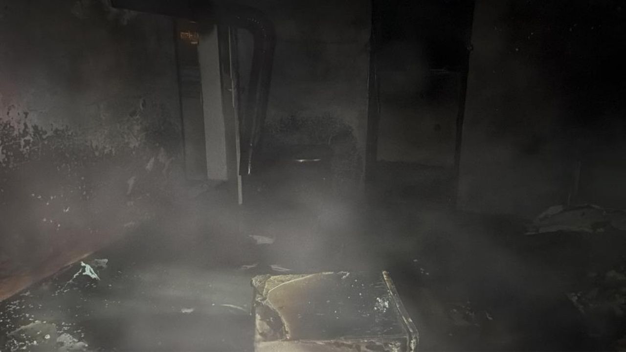 Sobayı Yakmak Istedi, Evi Alevlere Teslim Oldu (3)
