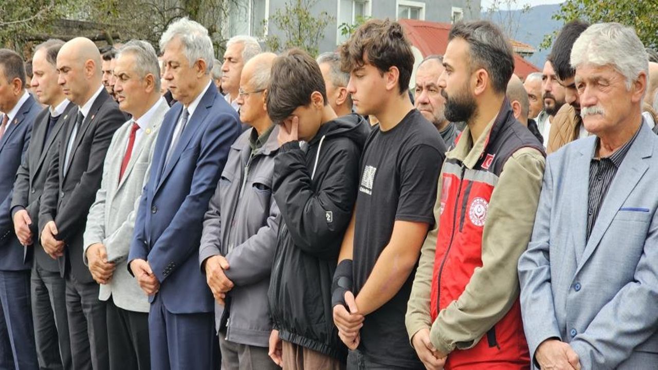 Tarifsiz Acı Madenciler Toprağa Verilldi (3)