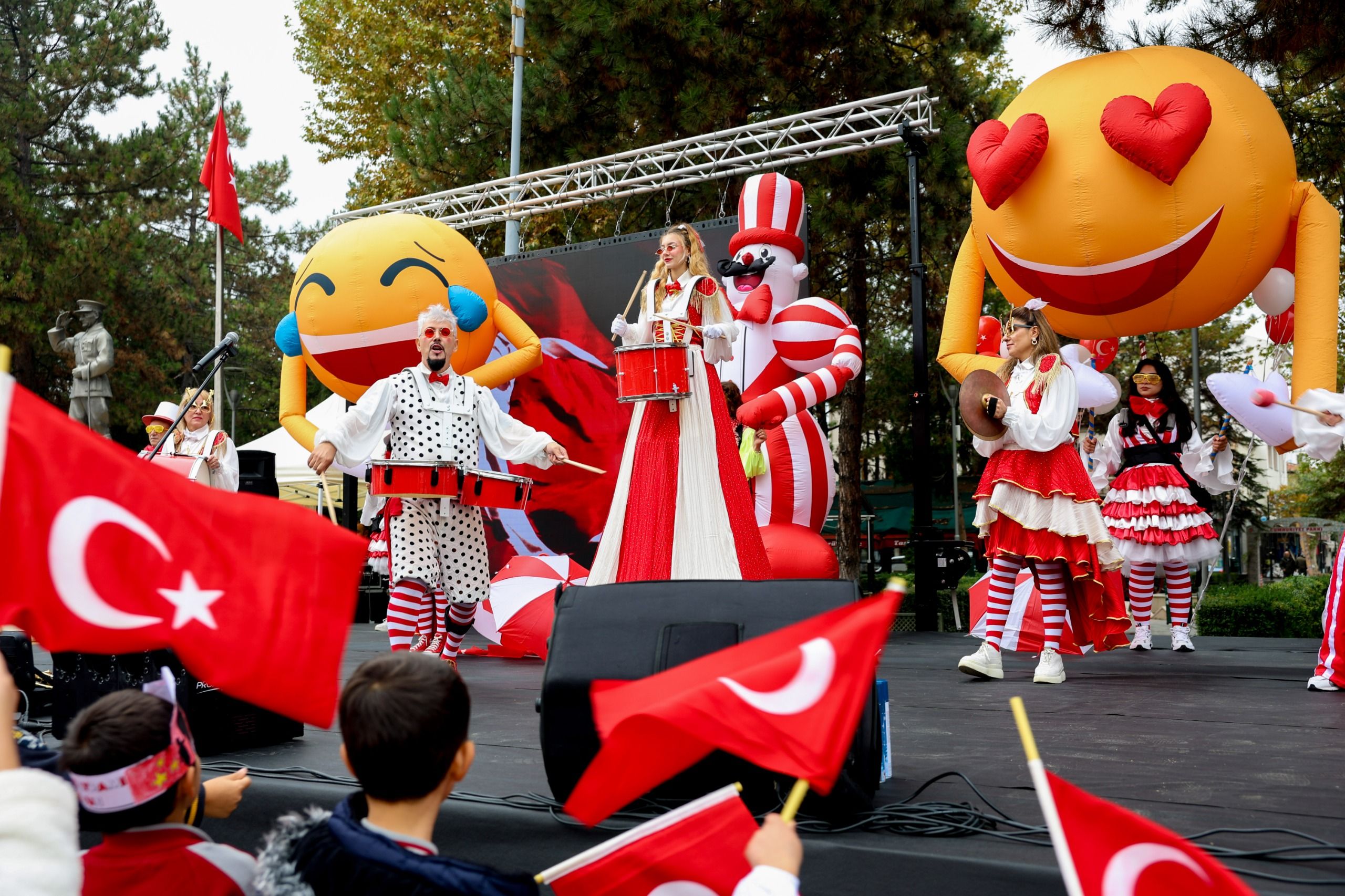 Taşköprü De Çocuklar Için Cumhuriyet Eğlencesi (5)