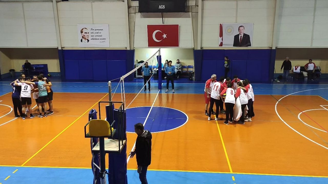 Taşköprü Voleybol Sağlık Takımı (4)