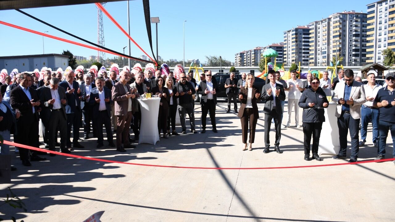 Taşköprü Yolu Üzerinde Yeni Oto Yıkama Tesisi Açıldı