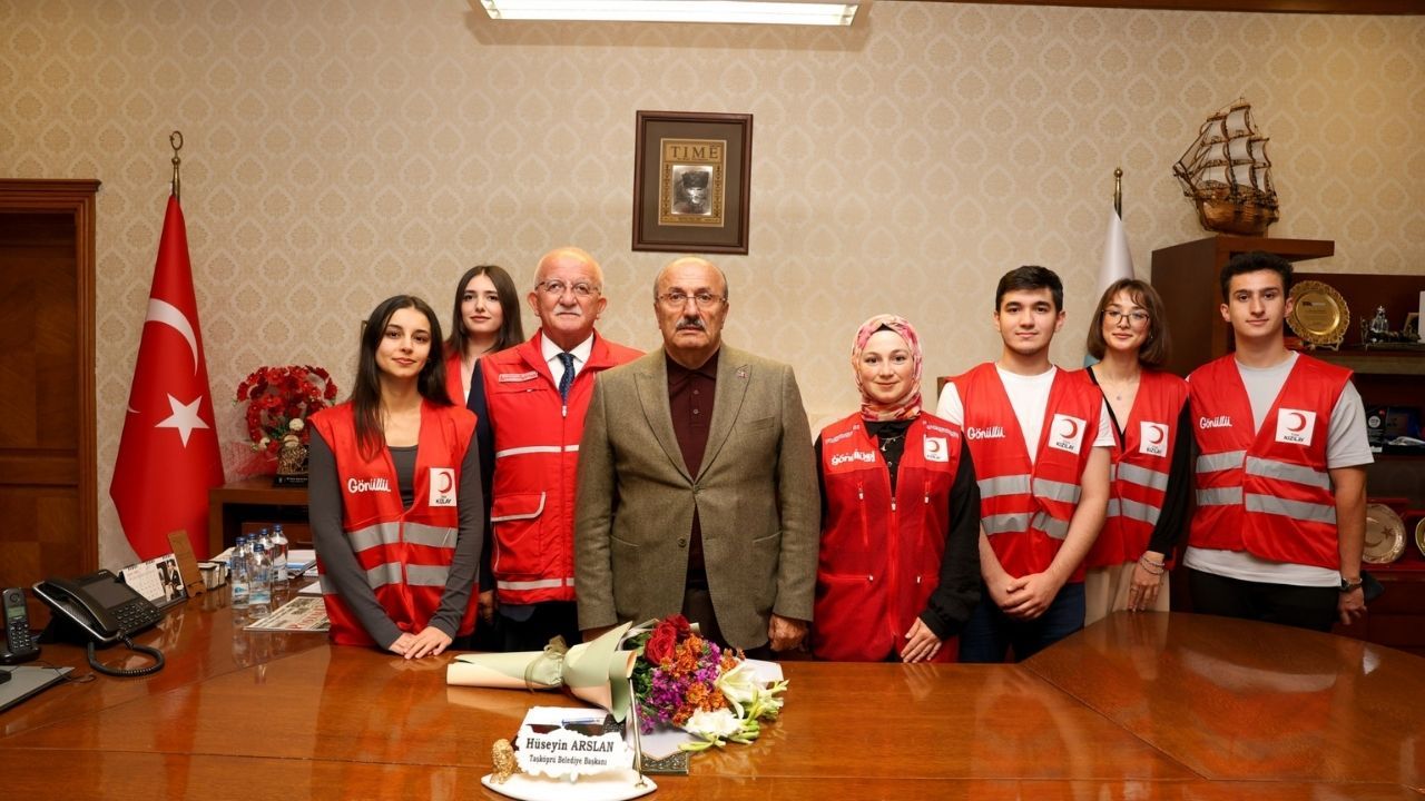 Taşköprü’de Kızılay Haftası Dolayısıyla Başkan Arslan’a Ziyaret (1)