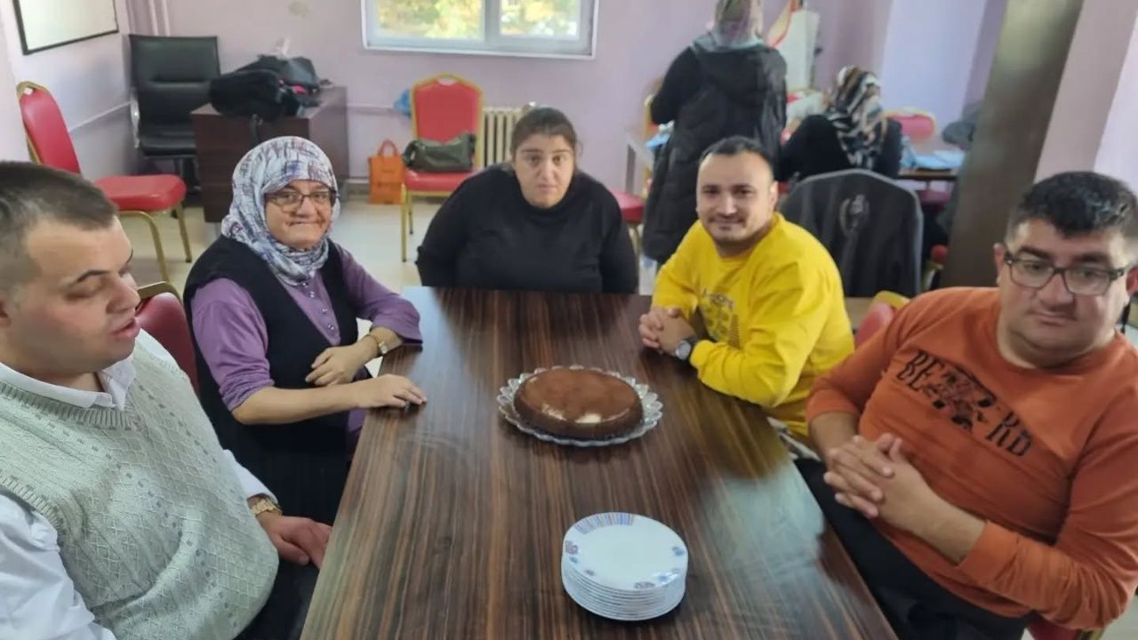 Taşköprü’de Özel Bireylerden Anlamlı Atölye Çalışması
