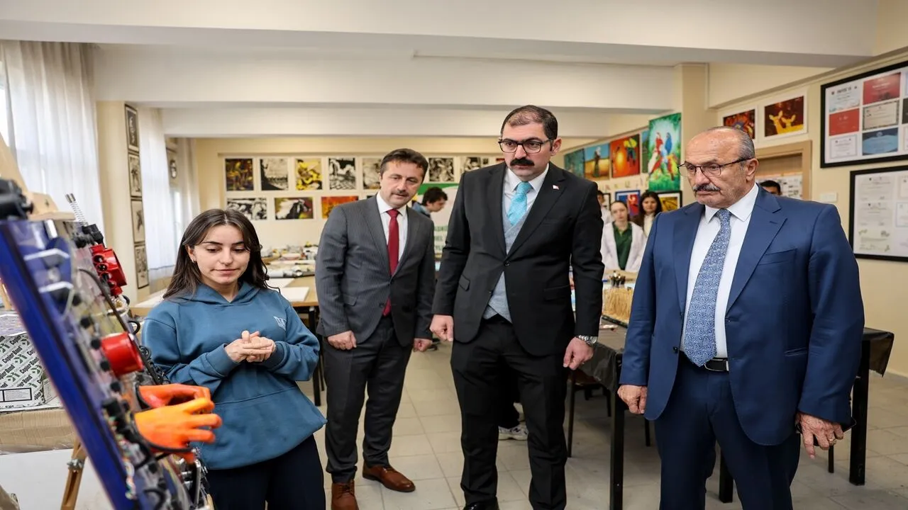 Taşköprülü Öğrencilerin Eserleri Dünya Sahnesinde! (2)